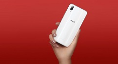 vivoz5x中将水平仪打开的详细操作