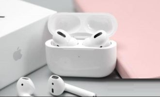 技术编辑操作airpods3是不是主动降噪。
